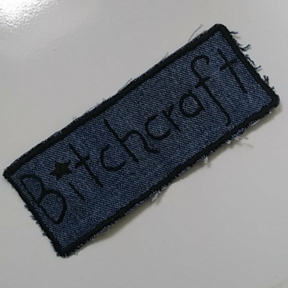 Hand embroidered patch - Picture 2 of 6